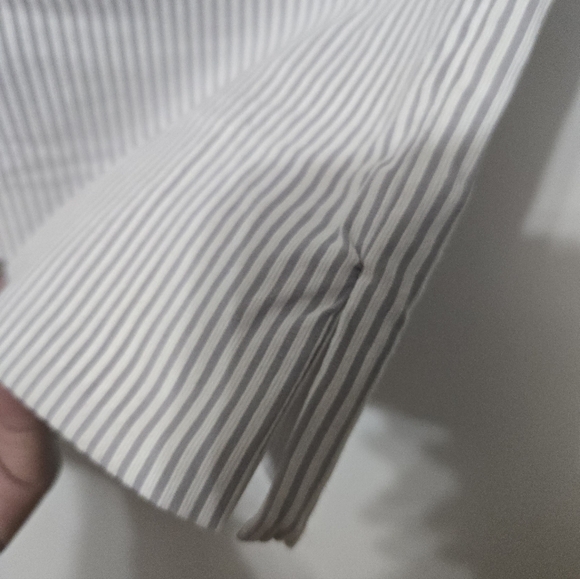 Pinstripe Cropped Pants - Picture 6 of 7